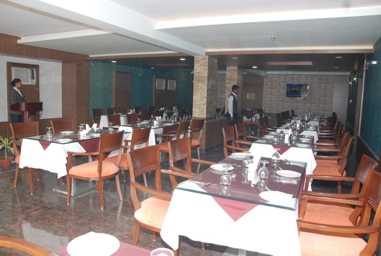 Hotel Pride Ananya 4*
